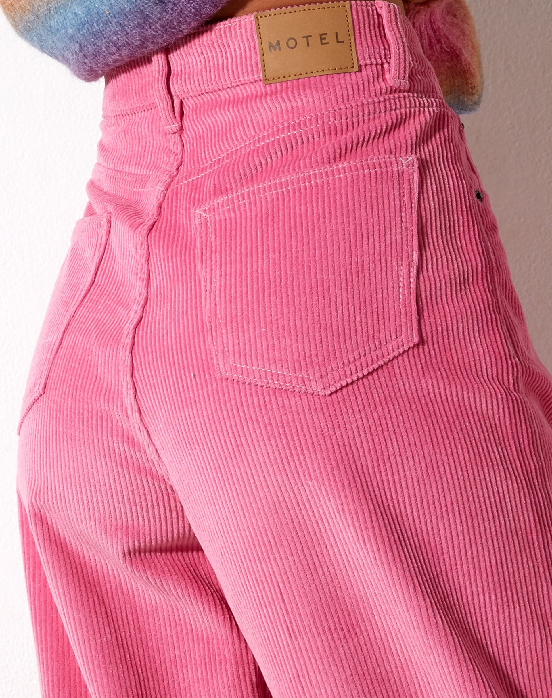 【THE MOZZ】Putty Corduroy Pintuck Pants THE MOZZ】Putty Corduroy Pintuck Pants