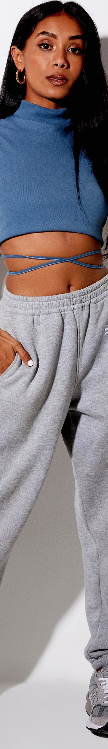 QUERA CROP TOP