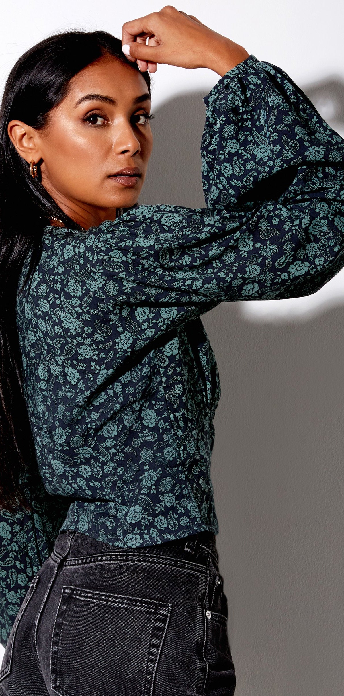 Nalini Ruched Neckline Top - Green Paisley