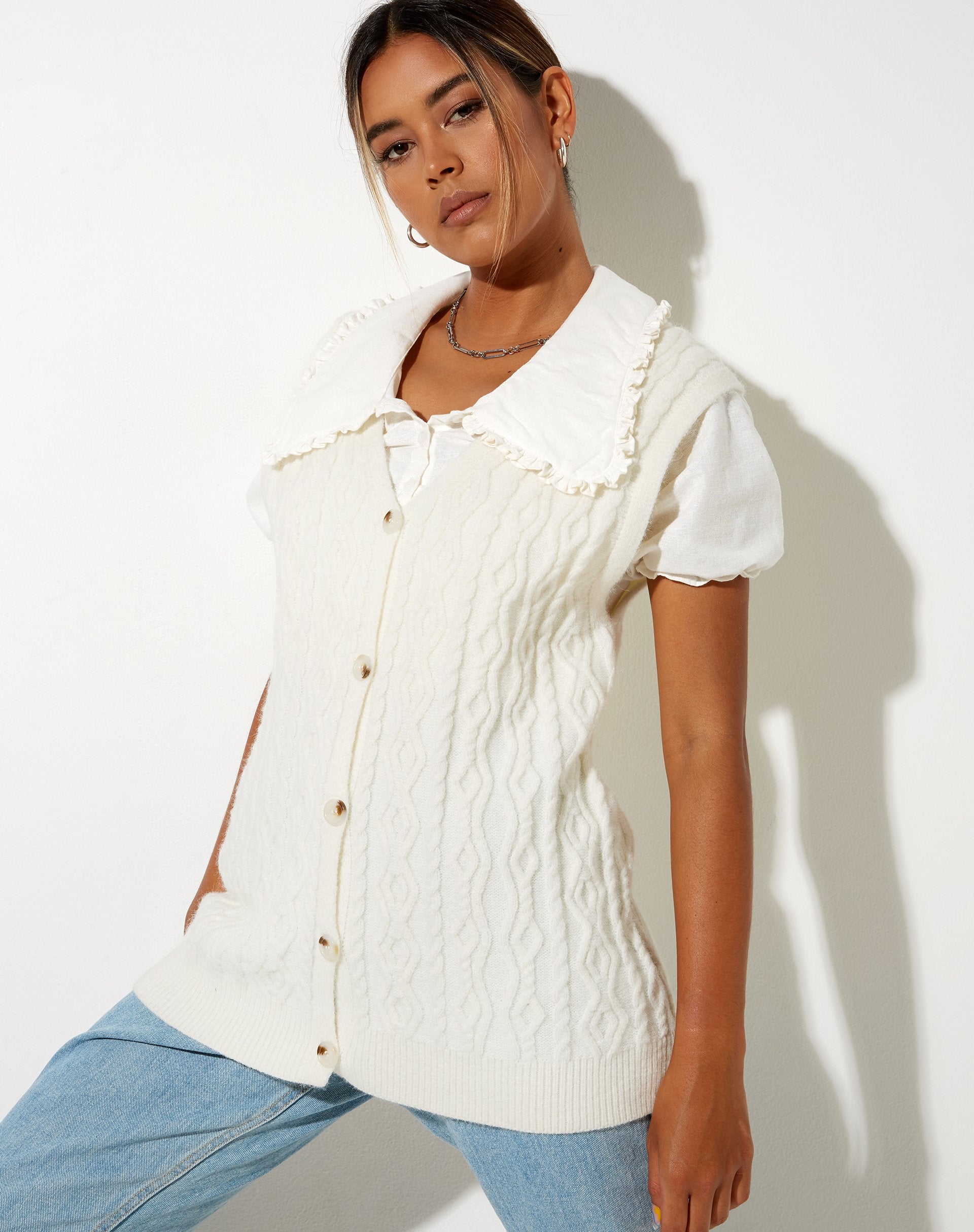 Image of Selvi Cardi in Knit Ivory