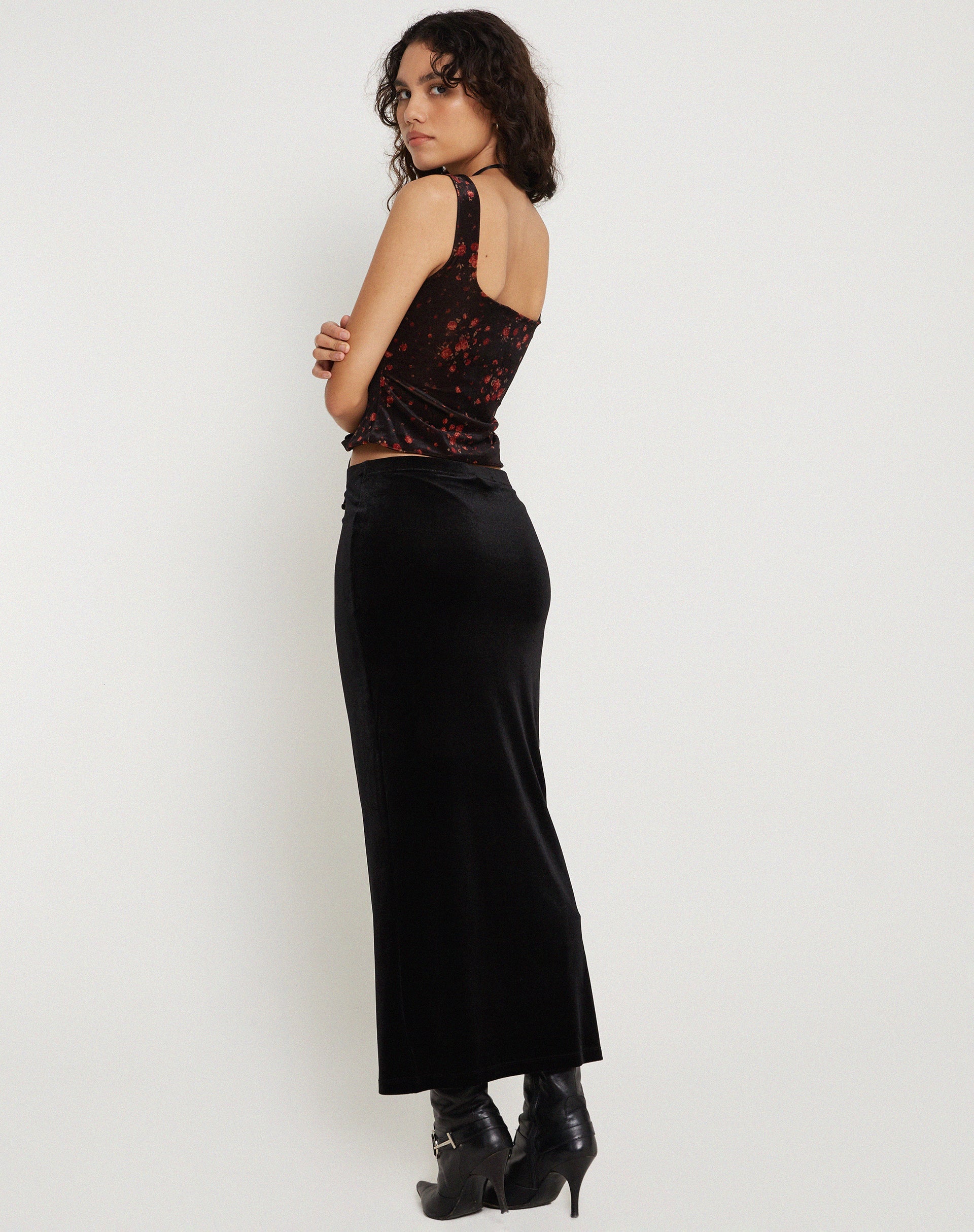 Image of Taula Cropped Corset Top in Rose Cluster Velvet