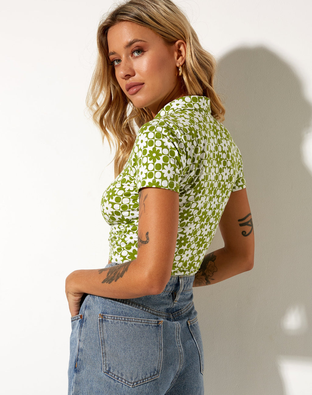 Wuma Cropped Shirt in Patchwork Daisy Green