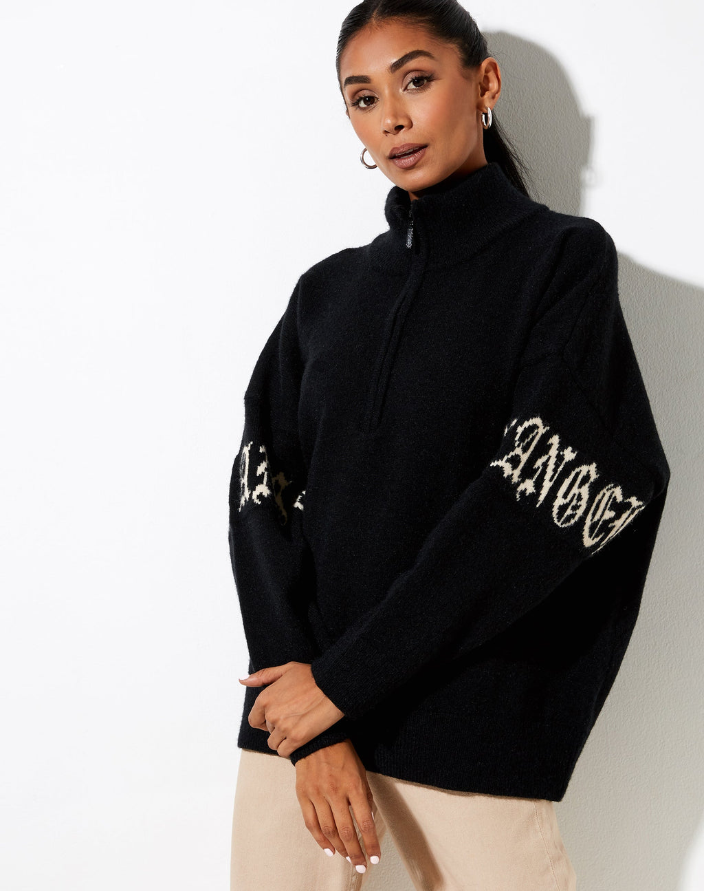 Tusca Sweatshirt in Black with Angel on Sleeve