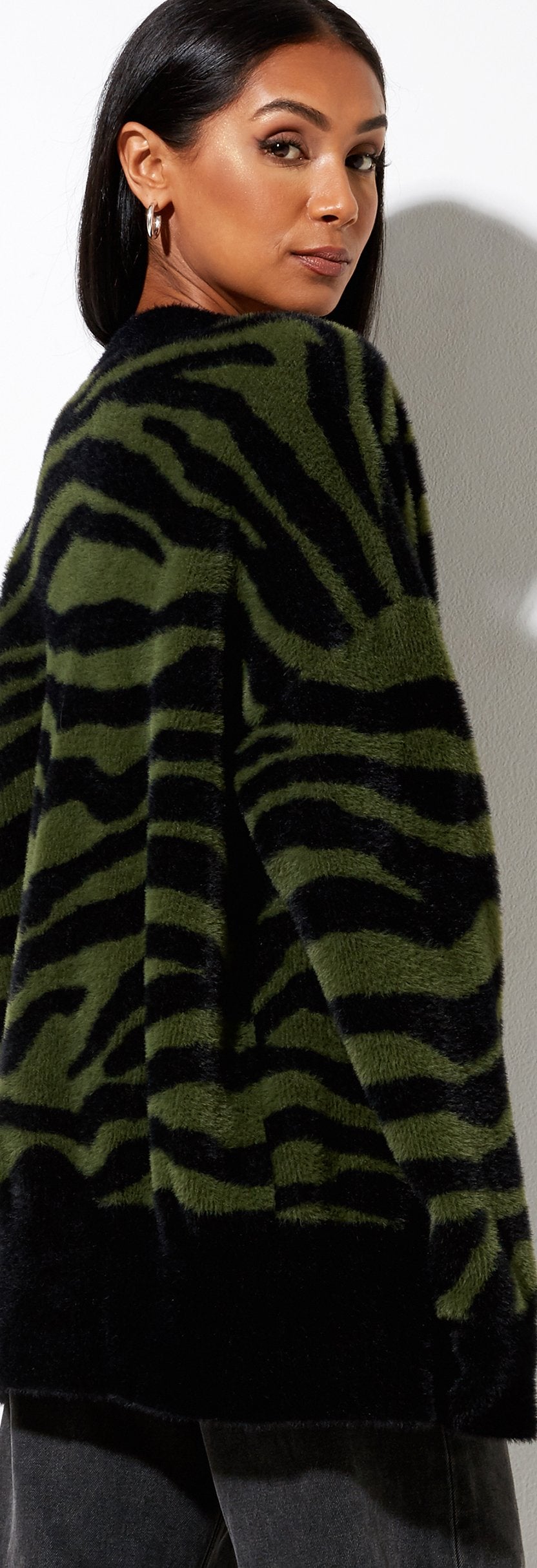 soft zebra cardi - medium