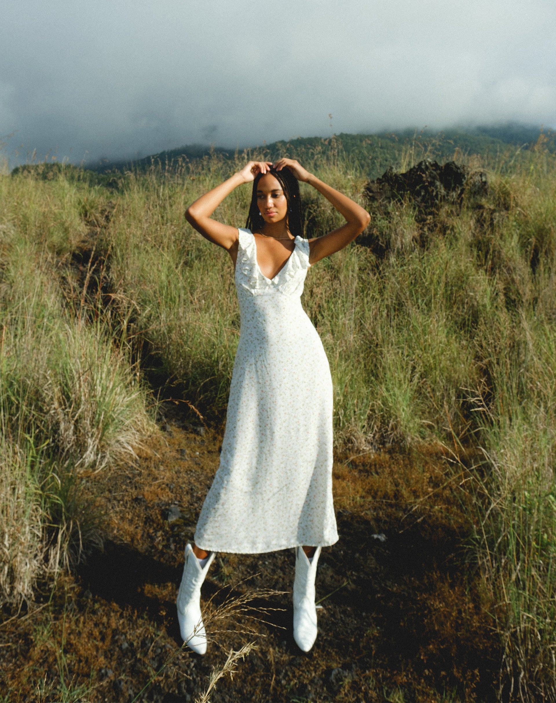 White Floral Print Midi Dress | Rufiso motelrocks-com-us White Floral Print Midi Dress | Rufiso motelrocks-com-us